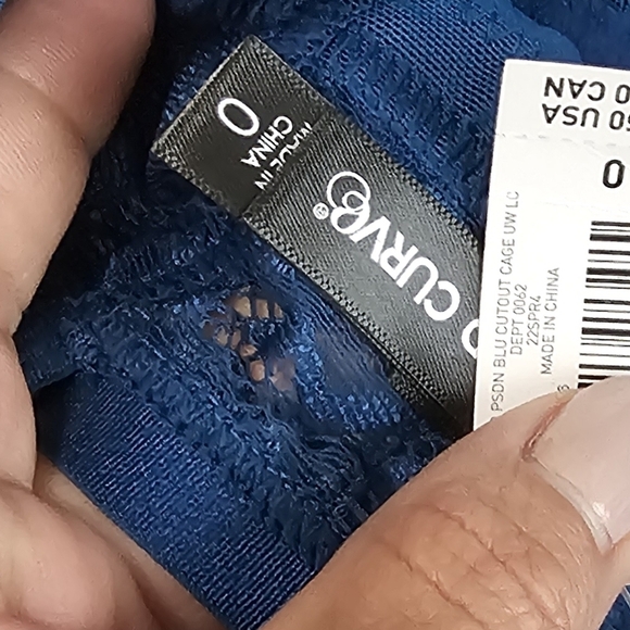 Straps And Rings Satin Underwire Bra With Mesh Cup - Picture 5 of 7